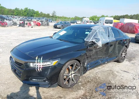 2018 Honda Accord Sport z USA, uszkodzony, nr VIN 1HGCV1F34JA133377